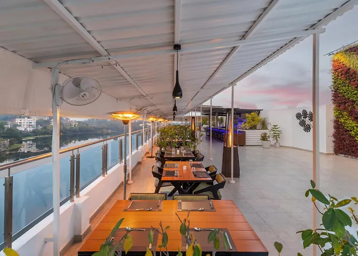 Rajdarshan - A Lake View Hotel In Udaipur